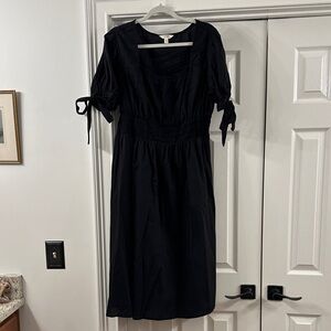 Terra & Sky Black Midi Dress